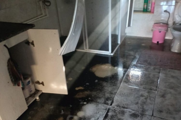 Aydın'da ocakta unutulan kızartma yağı yangın &ccedil;ıkarttı