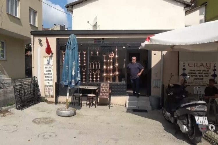 Bursa'da T&uuml;rkiye'nin 5 alem ustasından biri, 120 yıllık aile mesleğini devam ettiriyor