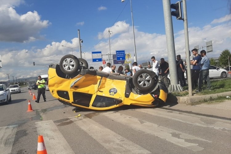 &Ccedil;orum'da kaza: 4 yaralı
