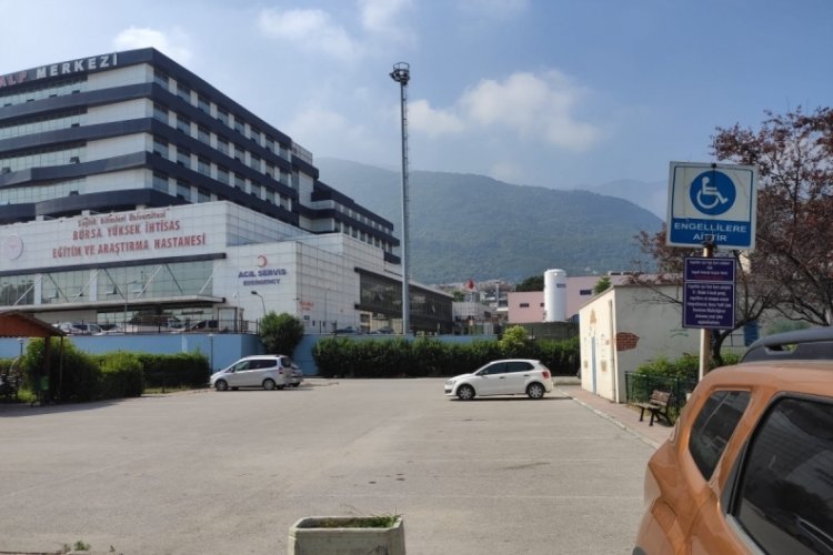 Vatandaş sitem etti! O hastanenin otopark sorununu dile getirdi