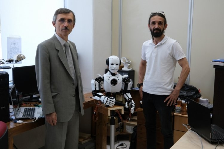 Bursa'daki firmanın insansı robotu dünyayı değiştirebilir 