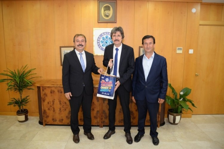 Harmancık Belediye Başkanı, Uludağ &Uuml;niversitesi Rekt&ouml;r&uuml; Yılmaz'ı ziyaret etti
