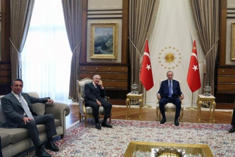 Cumhurbaşkanı Erdoğan, Bakan Kacır ve iş insanlarını kabul etti