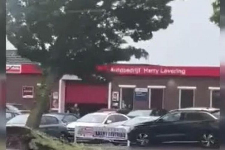 Hollanda'da şiddetli fırtına!