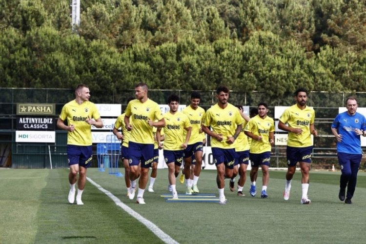 Fenerbah&ccedil;e yeni sezona hazırlanıyor