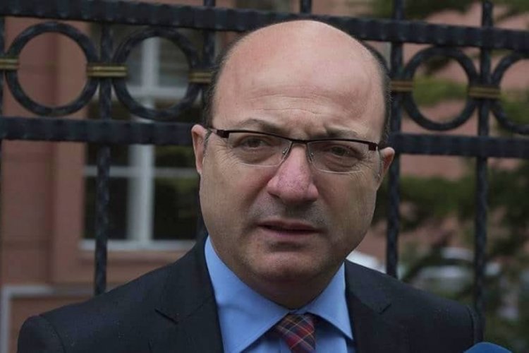 İlhan Cihaner, CHP genel başkanlığına aday