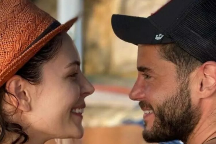 Berk Oktay, eşi Yıldız &Ccedil;ağrı Atiksoy'a 6 milyon TL'lik hediye