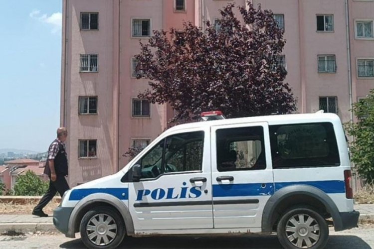 Gaziantep'te asans&ouml;r 3'&uuml;nc&uuml; kattan zemine &ccedil;akıldı