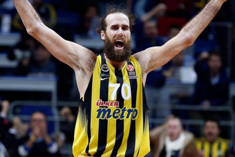 Fenerbah&ccedil;e'nin eski basketbolcusu Luigi Datome basketbolu bıraktı