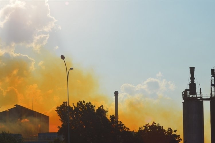 K&uuml;tahya'da azot fabrikasında nitrik asit sızıntısı