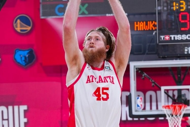 Tofaşlı Manek NBA Yaz Ligi'nde fırtınalar estiriyor