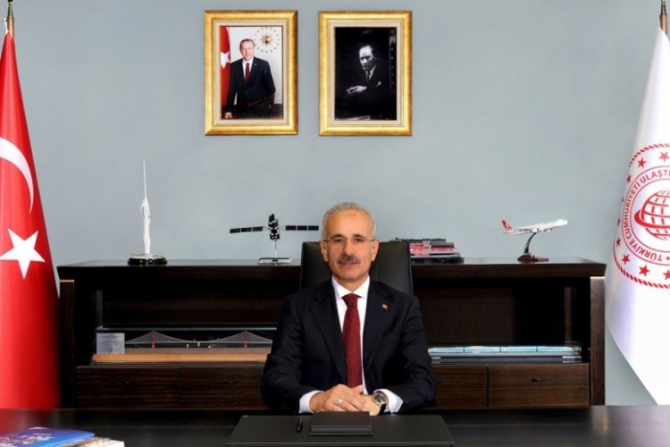 Bakan Uraloğlu'dan '5G'ye ge&ccedil;iş' a&ccedil;ıklaması