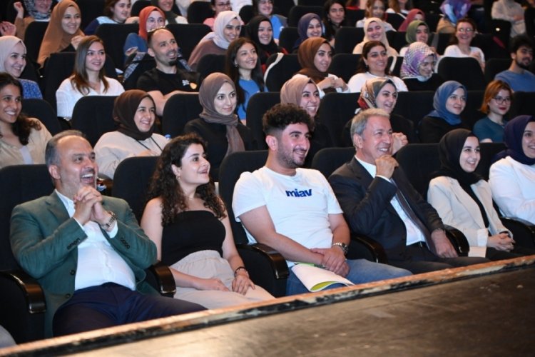 Bursa B&uuml;y&uuml;kşehir Belediyesi'nden memur adaylarına tam destek