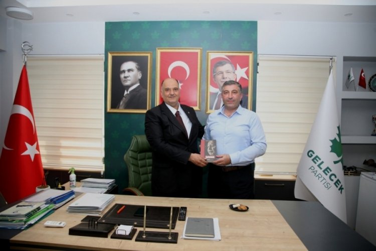 Gelecek Partisi Bursa: Makamlarından G&uuml;&ccedil; Alıp Ahkam Kesebilirsiniz!