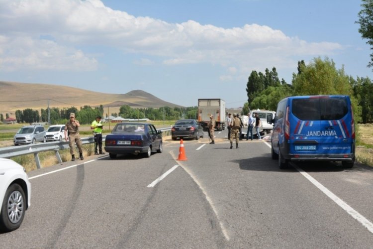 Ağrı Patnos'ta trafik kazası: 2 yaralı