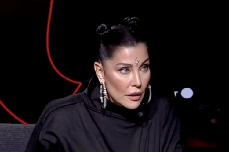Deniz Akkaya: Atat&uuml;rk&ccedil;&uuml;y&uuml;m diye CHP'li olmak zorunda değilim