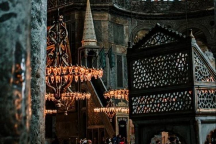 Vali Canbolat'tan Ayasofya Camii paylaşımı