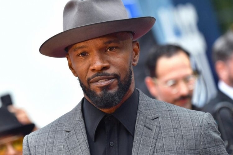 Jamie Foxx aylar sonra ilk kez g&ouml;r&uuml;nt&uuml;lendi