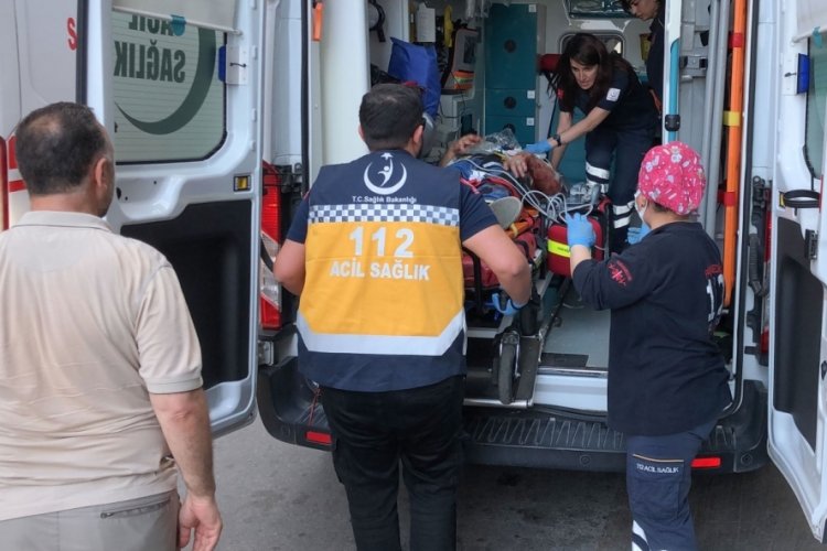 Bursa'da tartıştığı kişiyi tabancayla vurdu
