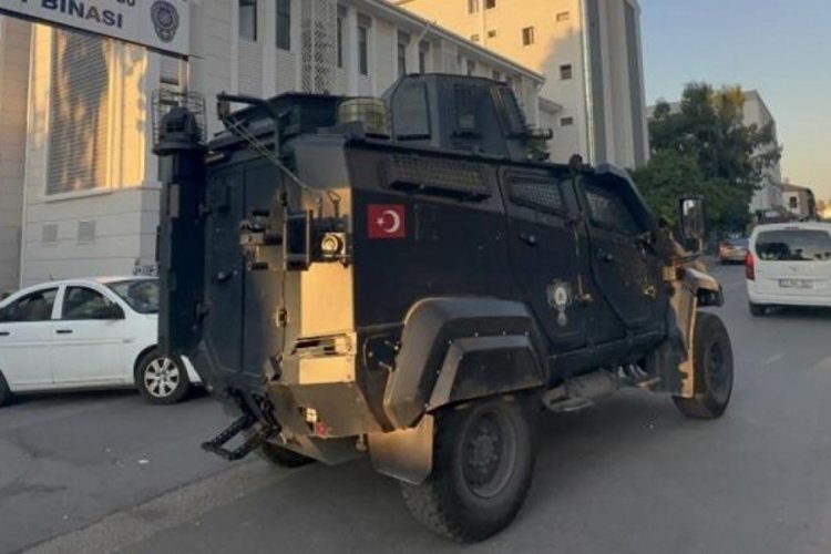 Mersin'de 74 adrese eş zamanlı şafak operasyonu