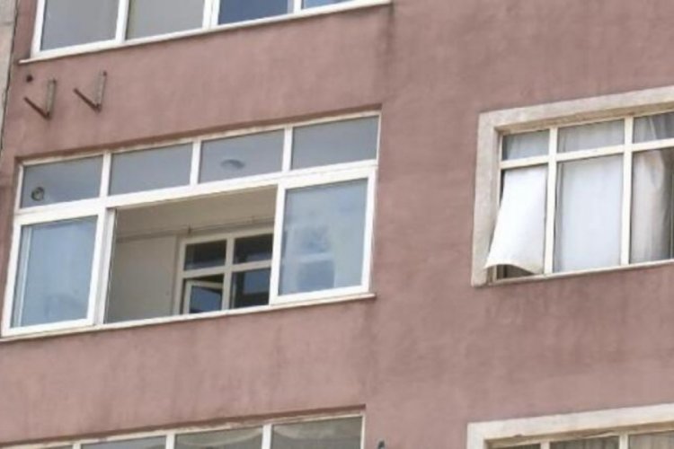 İstanbul'da kan donduran cinayet! Milli Gazete yazarı'nın oğlu &ouml;ld&uuml;r&uuml;ld&uuml;