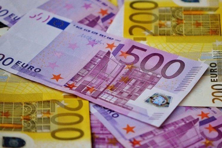 Euro'dan tarihi rekor