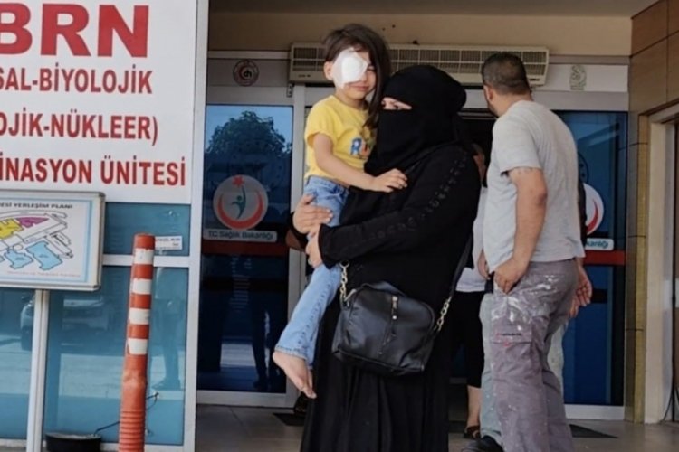 Bursa'da feci olay! Koşarken g&ouml;z&uuml;ne bı&ccedil;ak saplandı