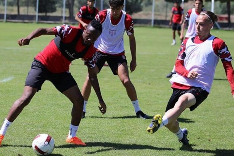 Sivasspor ilk etap &ccedil;alışmalarını tamamladı