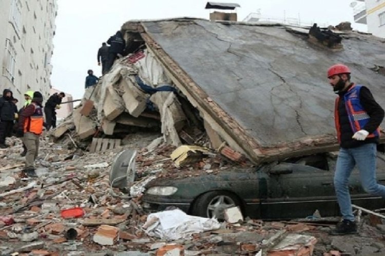 Deprem b&ouml;lgesinde uyuz ve bit vakalarında artış