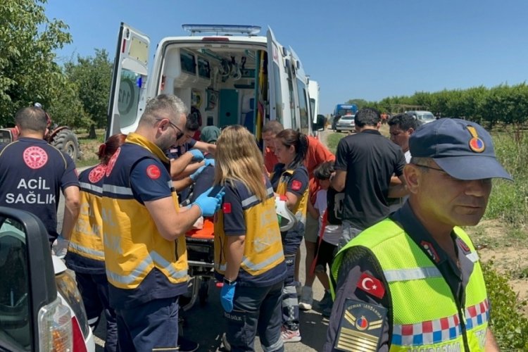 Bursa'da tır yolcu midib&uuml;s&uuml;ne arkadan &ccedil;arptı! 7 yaralı