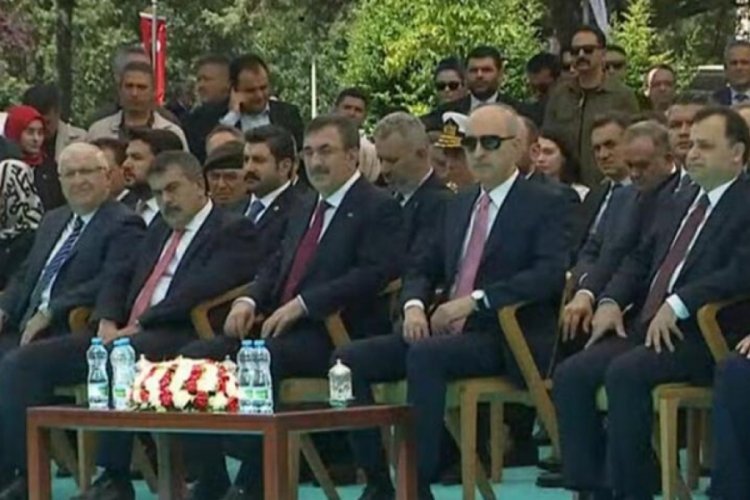 Gazi Meclis'te anma t&ouml;reni