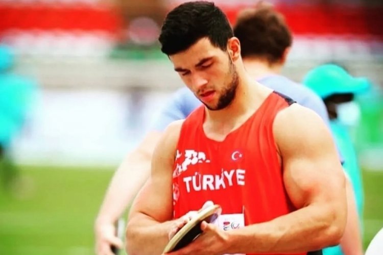 Milli atlet Batuhan &Ccedil;akır, Avrupa &uuml;&ccedil;&uuml;nc&uuml;s&uuml;