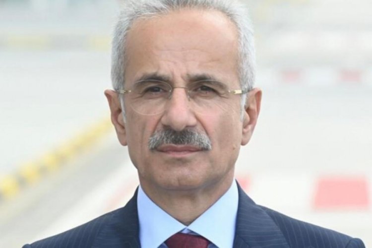 Bakan Uraloğlu: Varış noktasından &ouml;nce otob&uuml;sten inen yolcular U-ETDS'ye bildirilecek