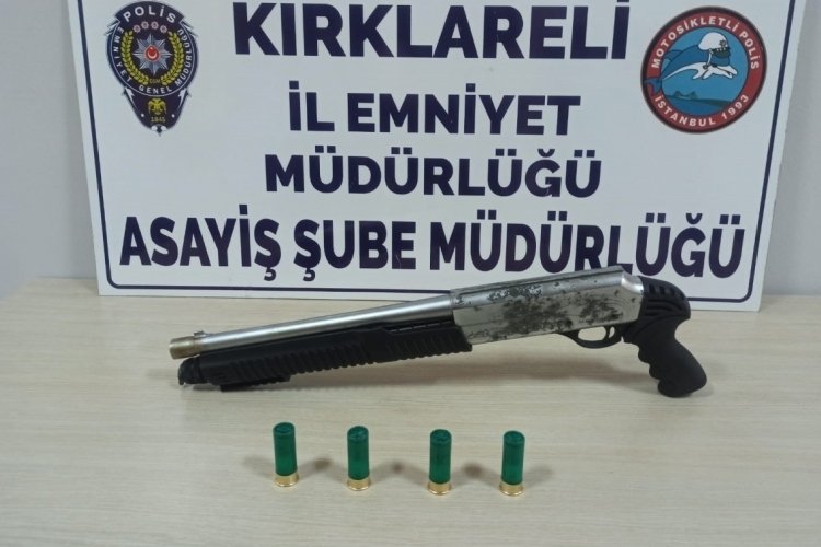 Kırklareli'nde asayiş uygulamasında 3 kişi g&ouml;zaltına alındı