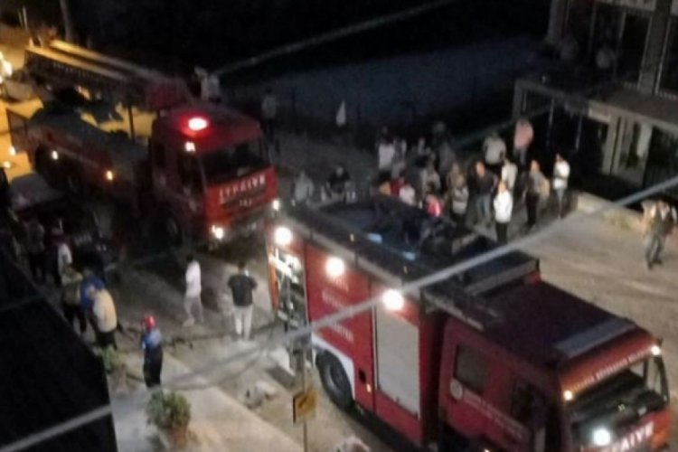 Sakarya'da depoda korkutan yangın