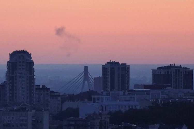 Ukrayna'nın başkenti Kiev'e hava saldırısı