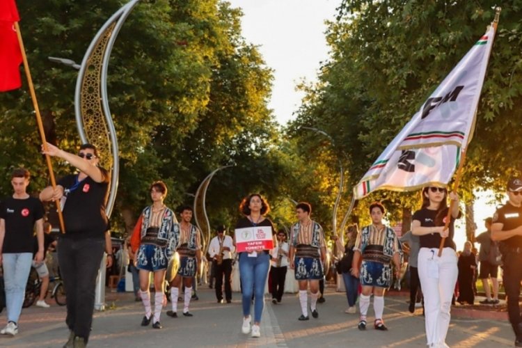 Yalova'da 26. T&uuml;rk Boyları K&uuml;lt&uuml;r Ş&ouml;leni başladı