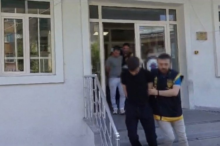 İstanbul'da metruk binada bir kişi &ouml;l&uuml; olarak bulundu