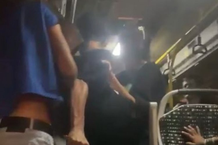 Tekirdağ'da bir şahıs bı&ccedil;akla minib&uuml;ste ter&ouml;r estirdi