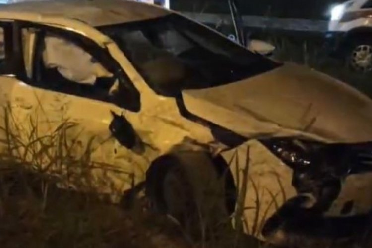Sakarya'da otomobil ile panelvan &ccedil;arpıştı: &Ccedil;ok sayıda yaralı var
