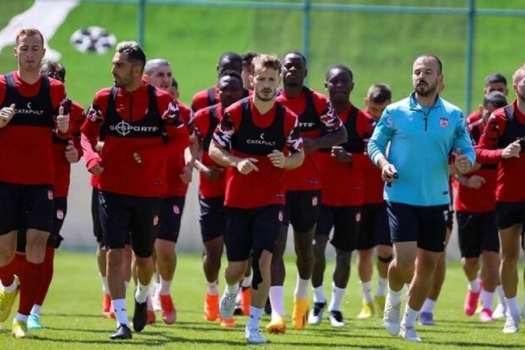 Sivasspor, yeni sezon hazırlıklarına devam etti