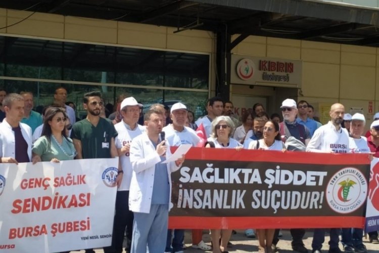 Bursa'da Gemlik Devlet Hastanesinde ger&ccedil;ekleşen saldırıyı protesto!