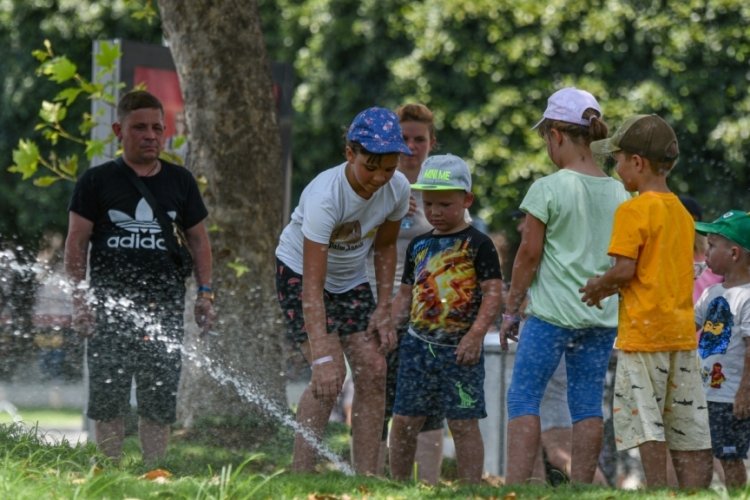Antalya'da hava sıcaklığı 40,5 derece