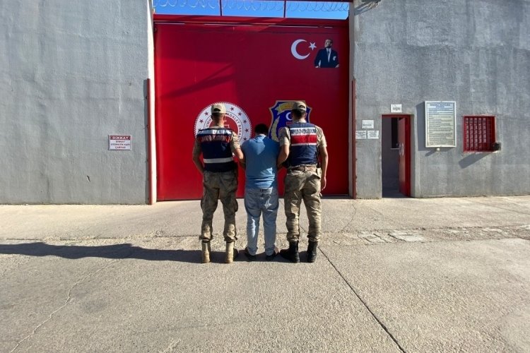 Hatay'da cinayet zanlııs JASAT'tan ka&ccedil;amadı