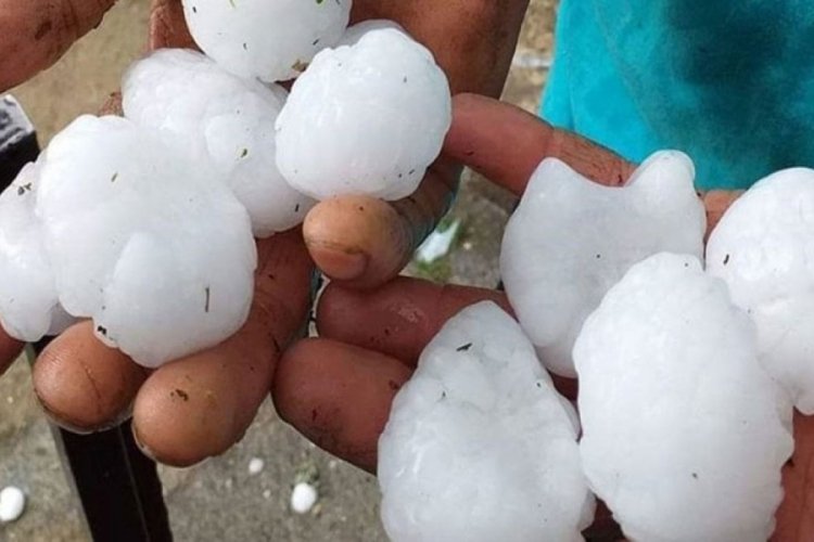 İtalya'da tenis topu b&uuml;y&uuml;kl&uuml;ğ&uuml;nde dolu: 110 yaralı
