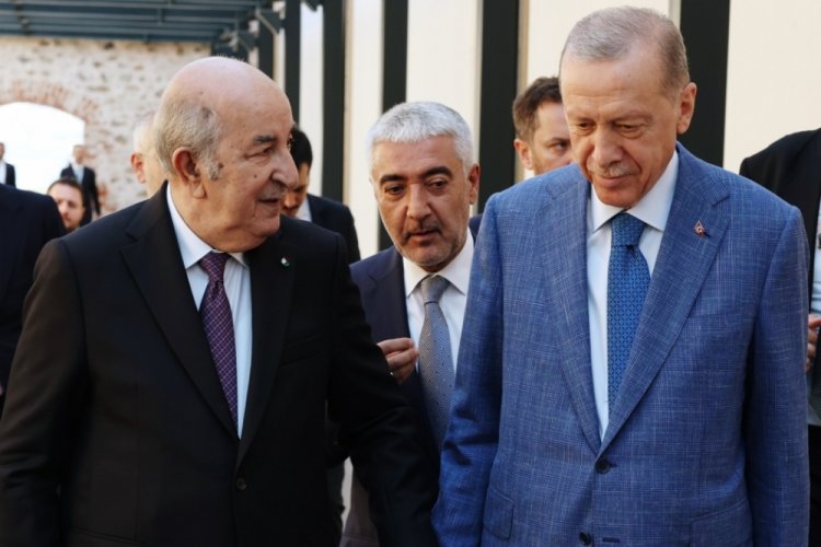 Erdoğan ile heyetler arası g&ouml;r&uuml;şme s&uuml;r&uuml;yor