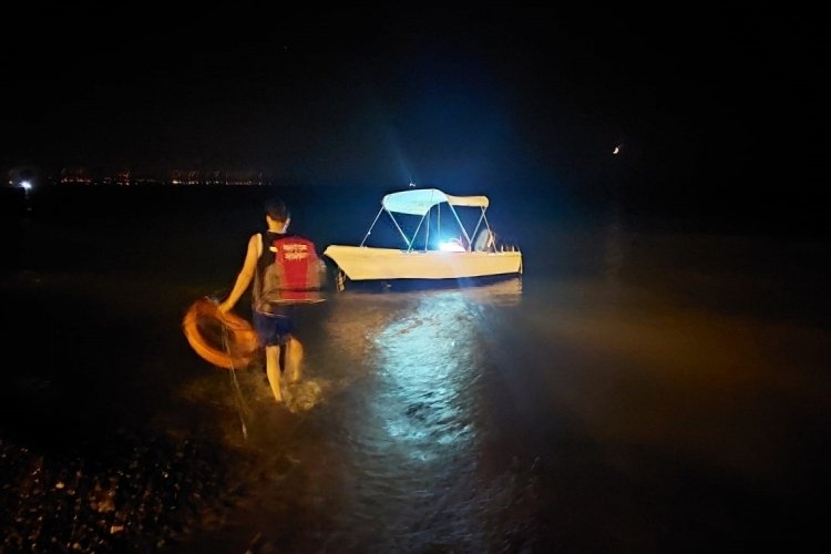 Zonguldak'ta 22 yaşındaki gen&ccedil; denizde kayboldu