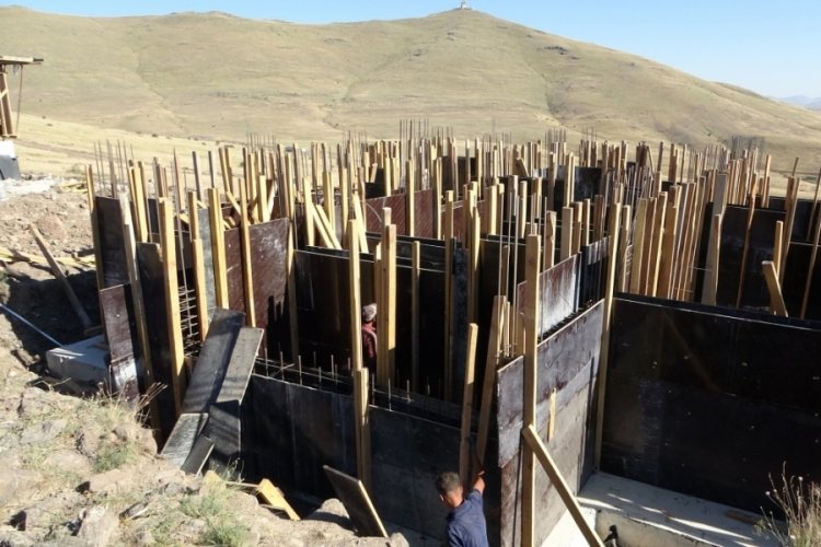 Malatya'da kalıcı konutlar i&ccedil;in &ccedil;alışmalar s&uuml;r&uuml;yor