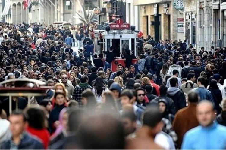 2022'de yurt dışından T&uuml;rkiye'ye 494 bin 52 kişi g&ouml;&ccedil; etti