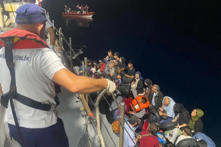 &Ccedil;anakkale'de 38 ka&ccedil;ak g&ouml;&ccedil;men yakalandı